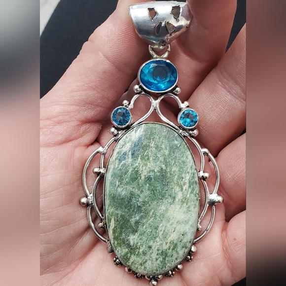 New Oversized Ruby in Fuchsite & Blue Topaz 925 Silver Pendant. - Picture 2 of 9